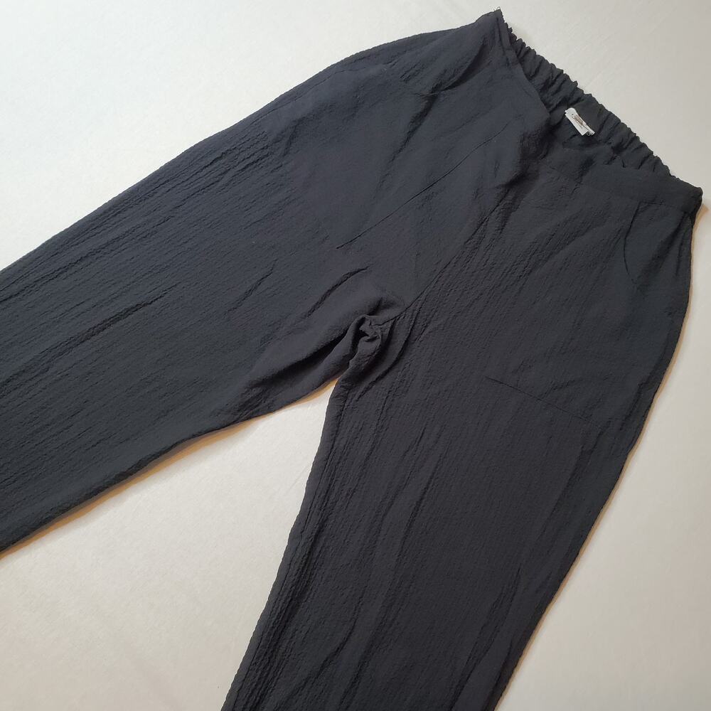 Habitat Clothes To Live In Women's Size S Cropped Straight Crinkle Pants Black